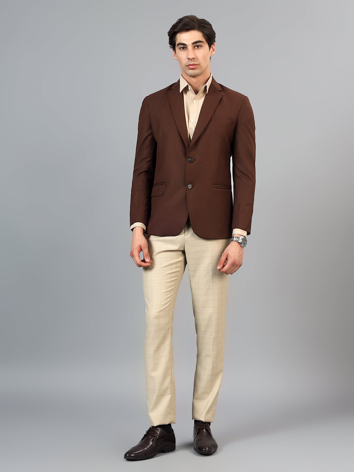 Men's Brown Slim Fit Solid Single Breasted Formal Blazer